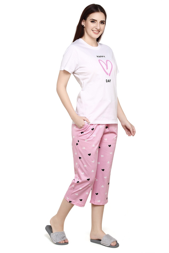 evolove Peach Round neck Stripes &amp; Ice cream Print Women's (Capri set) Night suit Get free eyemask inside of any design (White &amp; Peach, S)_NCSKN1421WE-S