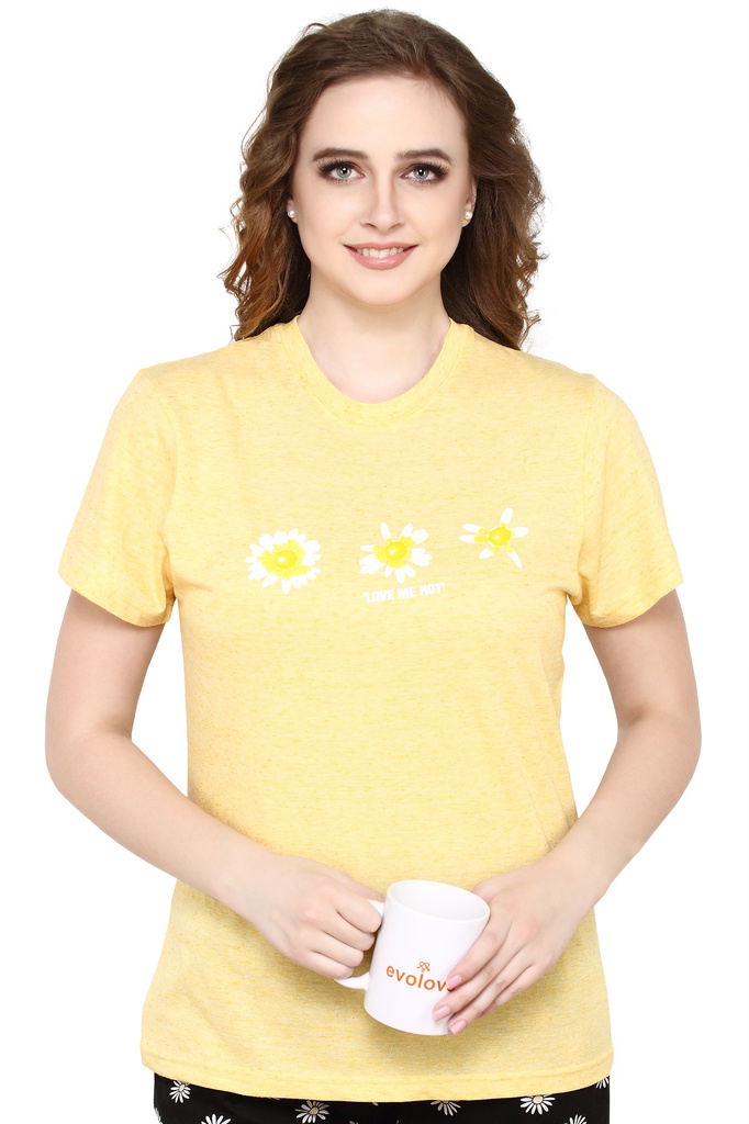 evolove Buttercup Round Neck Flower print Women's (Capri set), (Yellow &amp; Black)