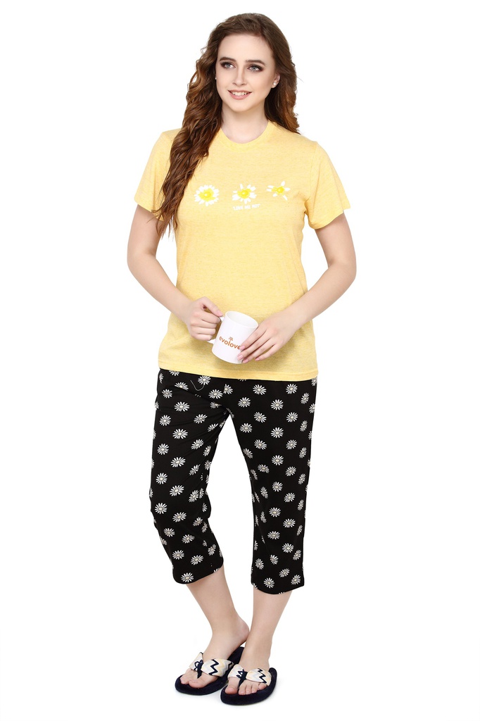 evolove Buttercup Round Neck Flower print Women's (Capri set), (Yellow &amp; Black)